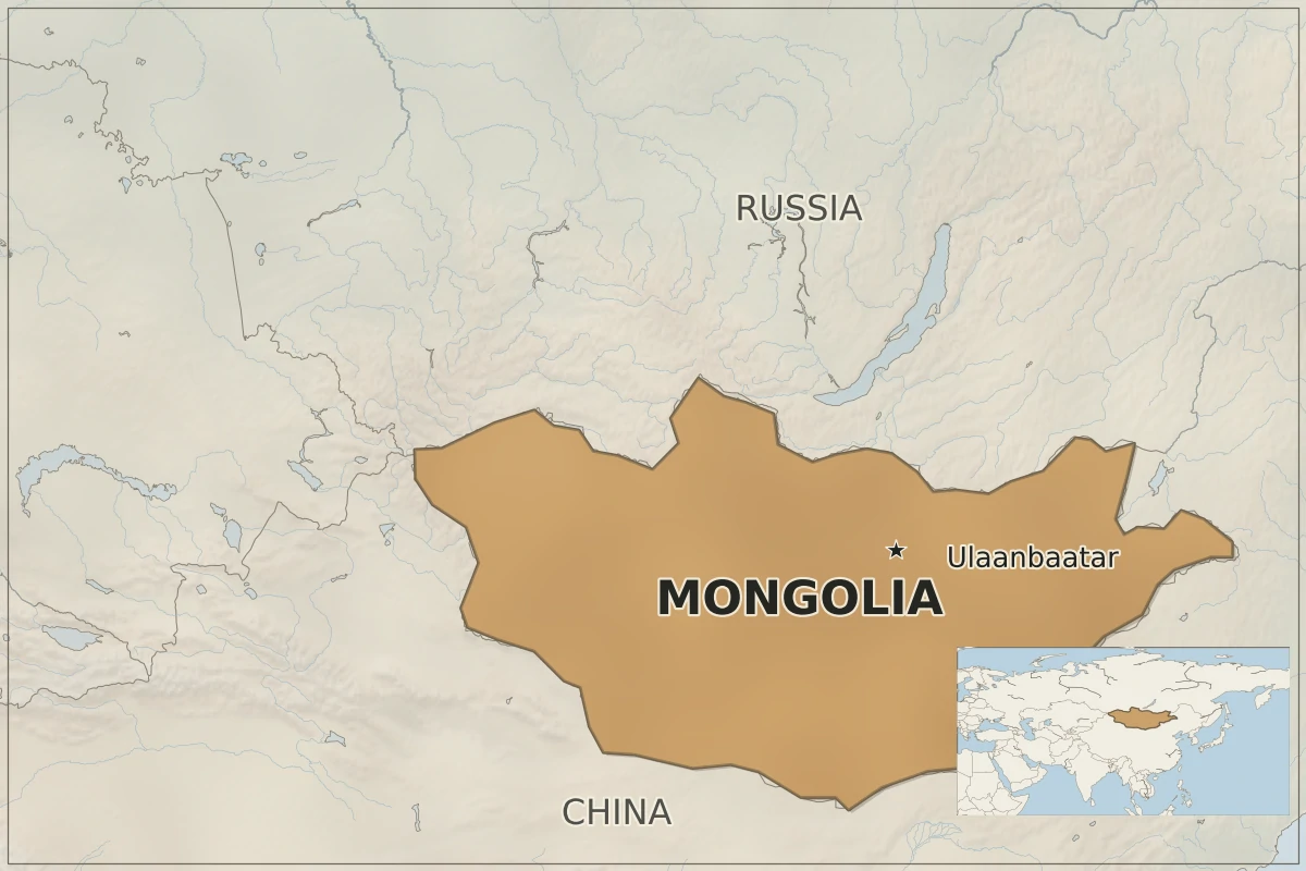 Map showing Mongolia between Russia and China, with Ulaanbaatar marked and a wider Asia locator inset.